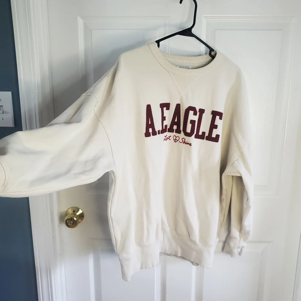 American Eagle Outfitters Oversized Beige Crewneck Sweater. Size M. #MP - Picture 2 of 7